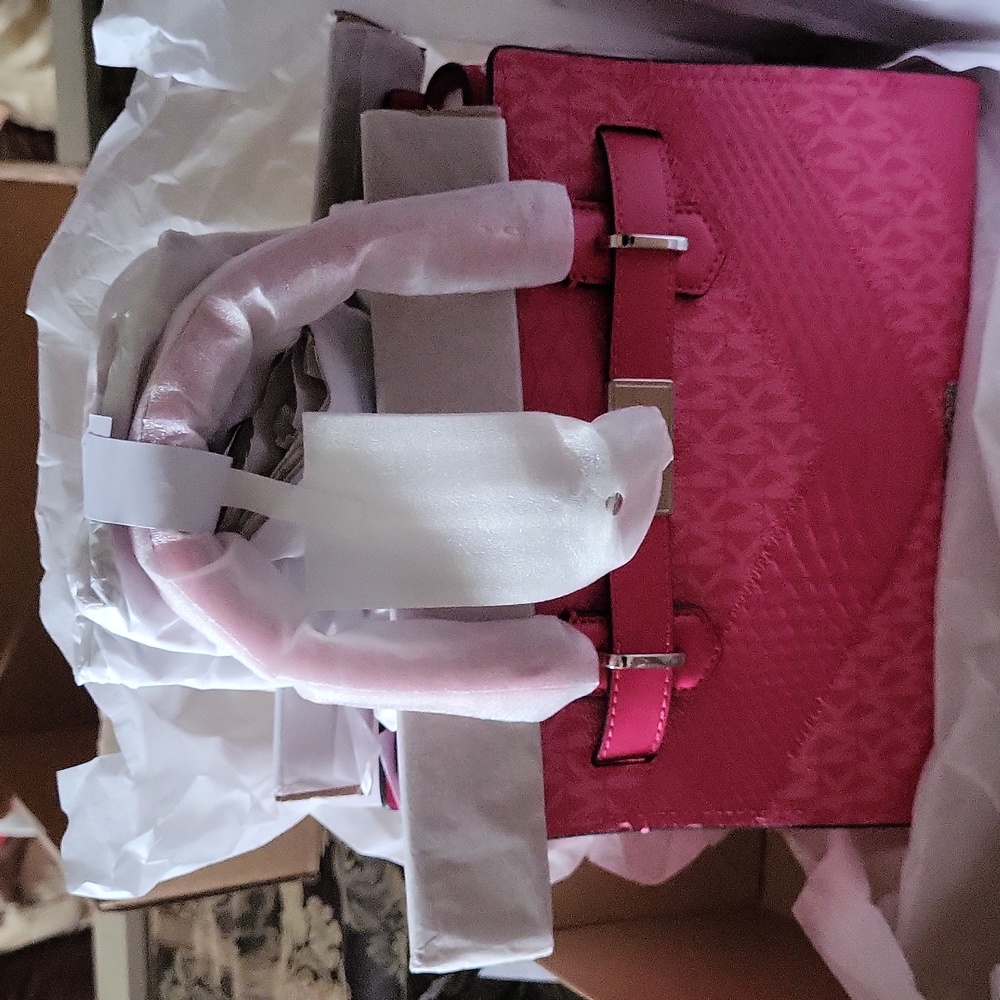 Michael kors  med  snake skin pink satchel it's gift wrap gorgeous dust cover - Picture 5 of 6